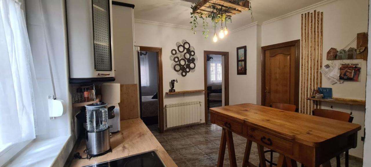 Apartamento El Rincón De Chavely Palencia Exterior foto
