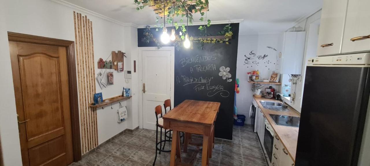 Apartamento El Rincón De Chavely Palencia Exterior foto