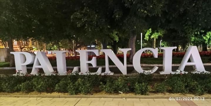 Apartamento El Rincón De Chavely Palencia Exterior foto